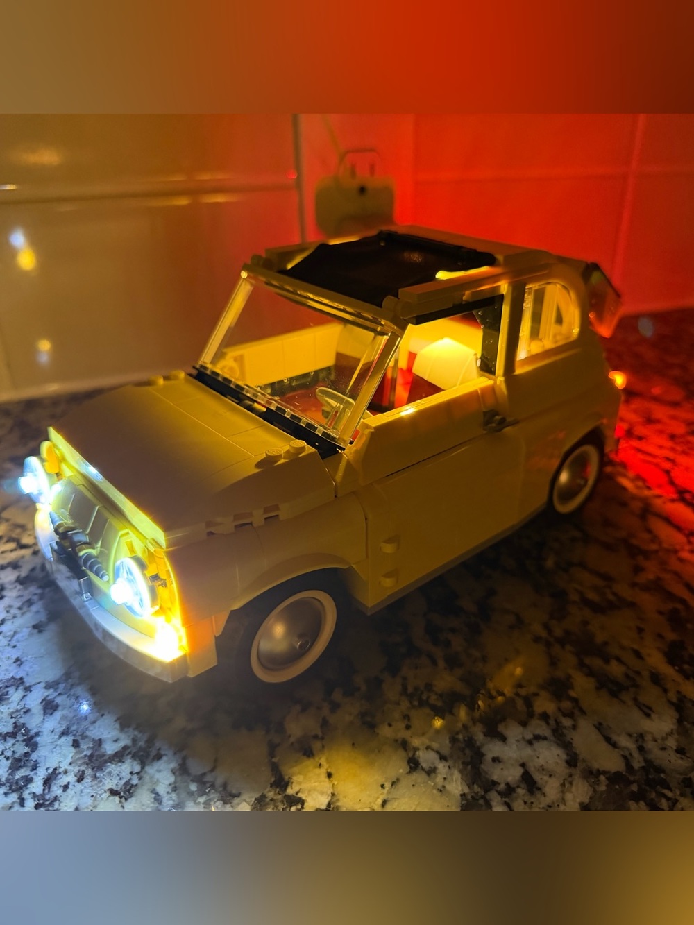 LEGO Creator Expert: Fiat 500 (10271) with Light kit. Missing Easel & Painting